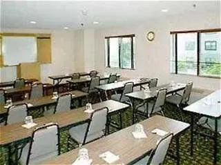 Sleep I-90 Inn 4*